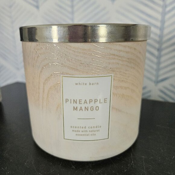 Bath & Body Works PINEAPPLE MANGO White Barn Large Scented 3 Wick Candle 14.5 oz - Picture 1 of 4